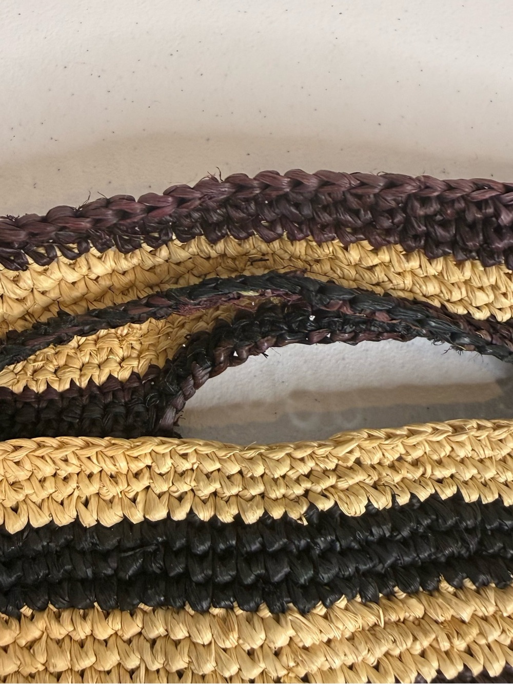 Striped Raffia Tote Bag - Picture 4 of 10